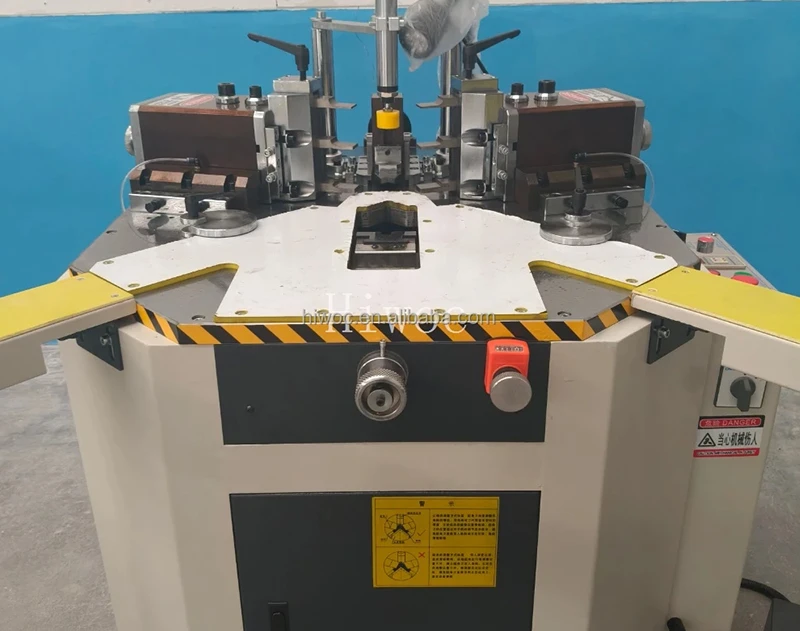 Heavy duty corner crimping machine