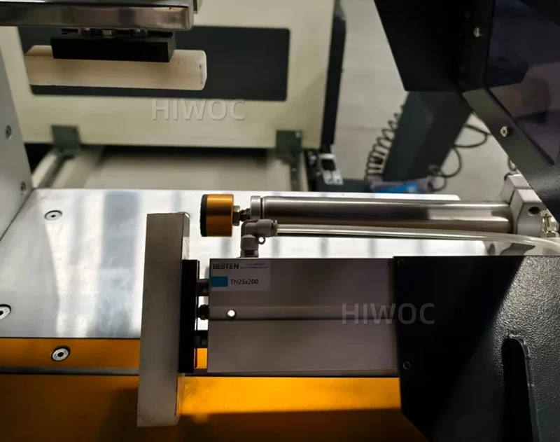 550 CNC Double-Head Precision Cutting Saw for large profile cutting